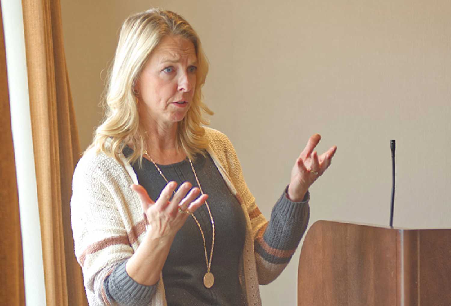 Leanne Porter, a Business Development Officer with Sunrise Community Futures, has recently opened an office in town. She explained what Community Futures can do for entrepreneurs during the Oct. 17 Chamber of Commerce meeting.